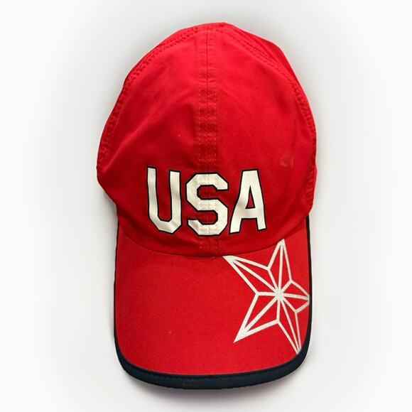 Nike Featherlight Dri-Fit Red USA Adjustable StrapBack Hat Lightweight Cap - Picture 1 of 7